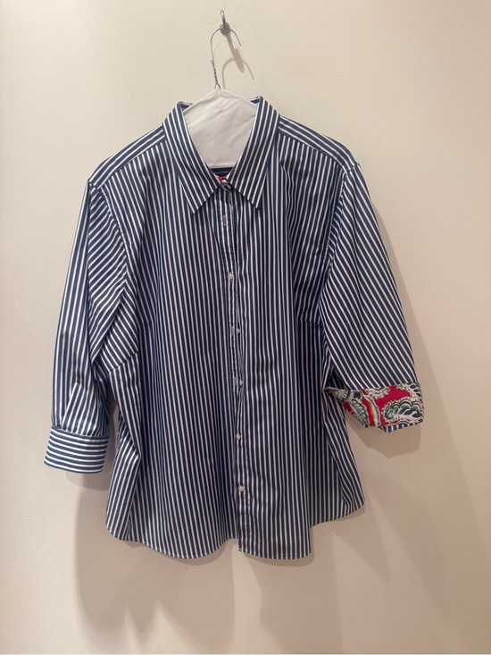 Ralph Lauren Tops - Ralph Lauren (CHAPS) button-down striped shirt w. cuff accents.
XXL (prob a 14)
